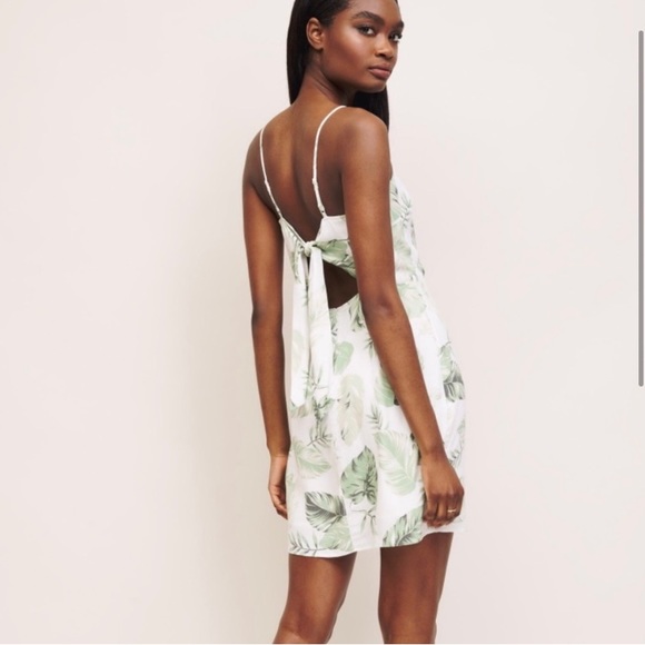 Dynamite Green Leaf Mini Dress - Picture 2 of 4